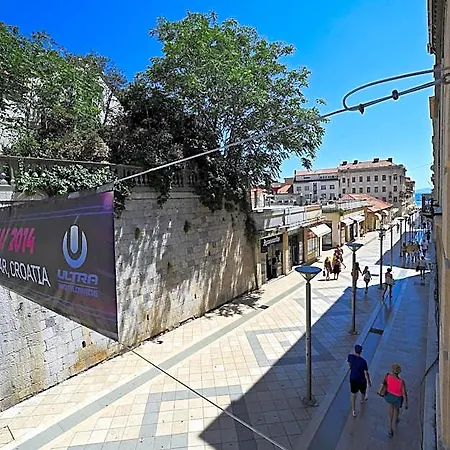 Olea 1 ספליט